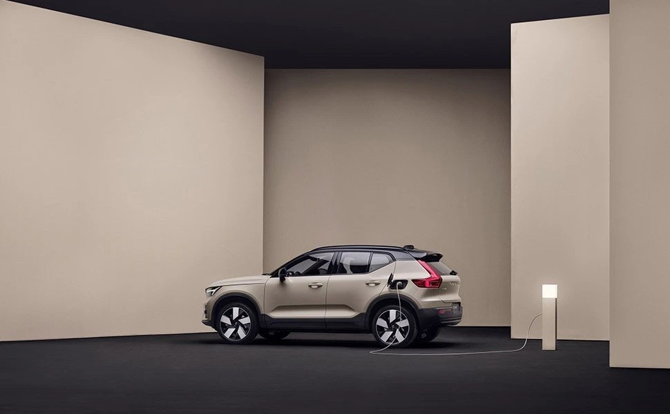 volvo-ex40.jpg?v=0 volvo-ex40.jpg?v=0