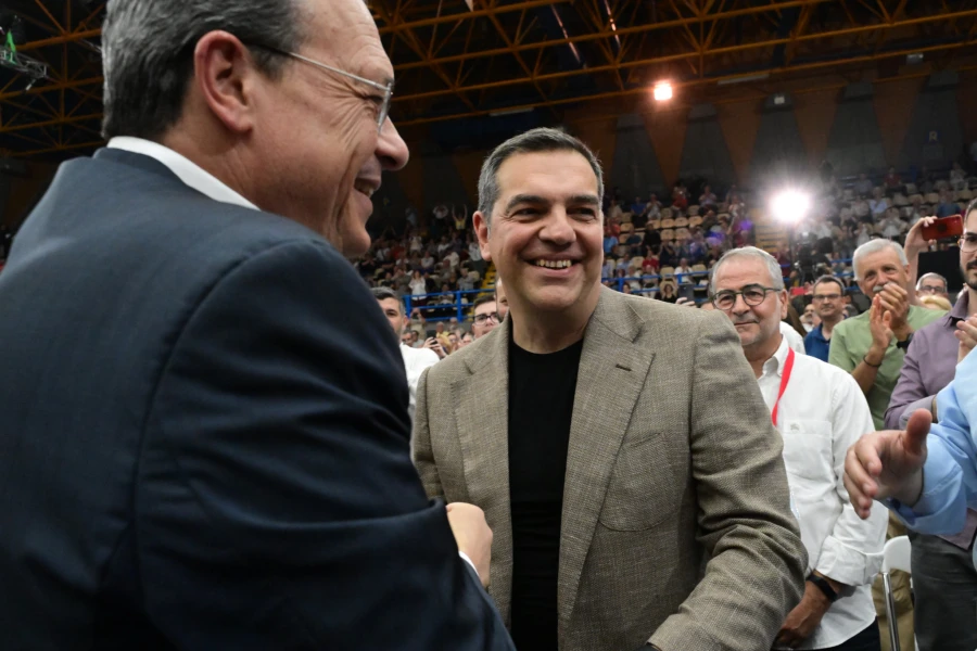Ελάχιστοι θα θυμούνται το 5ο Συνέδριο του ΣΥΡΙΖΑ, το μυαλό όλων των στελεχών βρίσκεται στις κινήσεις του Αλέξη Τσίπρα / Eurokinissi Ελάχιστοι θα θυμούνται το 5ο Συνέδριο του ΣΥΡΙΖΑ, το μυαλό όλων των στελεχών βρίσκεται στις κινήσεις του Αλέξη Τσίπρα / Eurokinissi