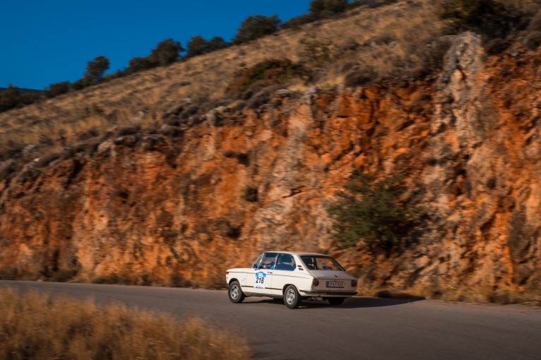 Δεύτερη θέση για τους Harald Hekerle-Brigitte Schneider με μία BMW E10 2002 Touring του 1973 Δεύτερη θέση για τους Harald Hekerle-Brigitte Schneider με μία BMW E10 2002 Touring του 1973