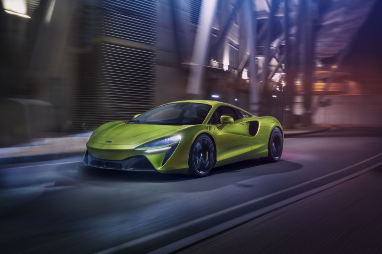 mclaren-artura.jpg?v=0 mclaren-artura.jpg?v=0