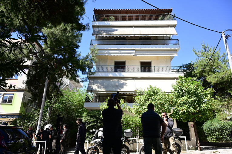 Το σπίτι που έγινε η μητροκτονία στο Χαϊδάρι / Φωτ.: Eurokinissi Το σπίτι που έγινε η μητροκτονία στο Χαϊδάρι / Φωτ.: Eurokinissi