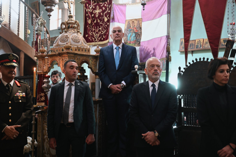 Ο υπουργός Εθνικής Άμυνας Νίκος Δένδιας σε πρόσφατη επίσκεψη στη Μονή της Αγίας Αικατερίνης στο Σινά/Γραφείο Τύπου Υπουργείο Εθνικής Άμυνας Ο υπουργός Εθνικής Άμυνας Νίκος Δένδιας σε πρόσφατη επίσκεψη στη Μονή της Αγίας Αικατερίνης στο Σινά/Γραφείο Τύπου Υπουργείο Εθνικής Άμυνας