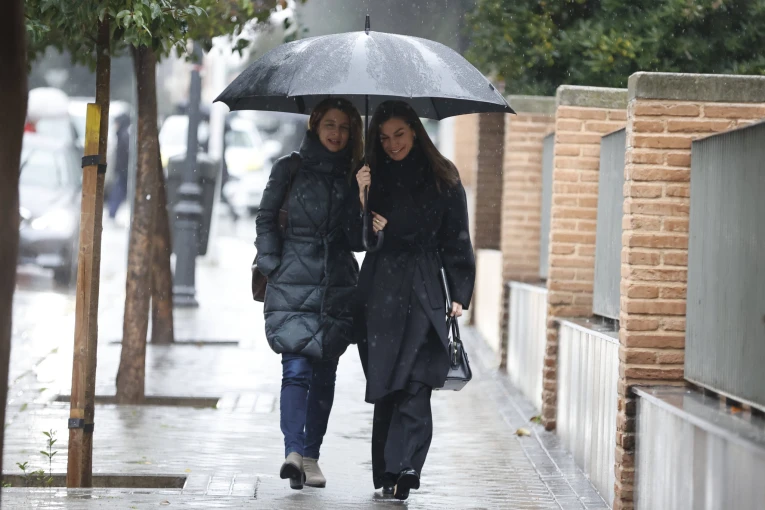 Η βασίλισσα Λετίθια και η Γραμματέας της, Μαρία Ντολόρες Οκάνια / Imago Η βασίλισσα Λετίθια και η Γραμματέας της, Μαρία Ντολόρες Οκάνια / Imago