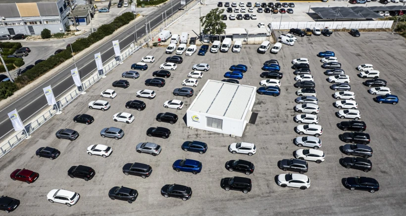 usedcars-stockcenter2.jpg?v=0 usedcars-stockcenter2.jpg?v=0