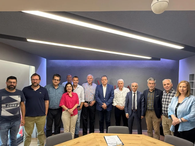 Γραφείο Τύπου ΣΥΡΙΖΑ Γραφείο Τύπου ΣΥΡΙΖΑ