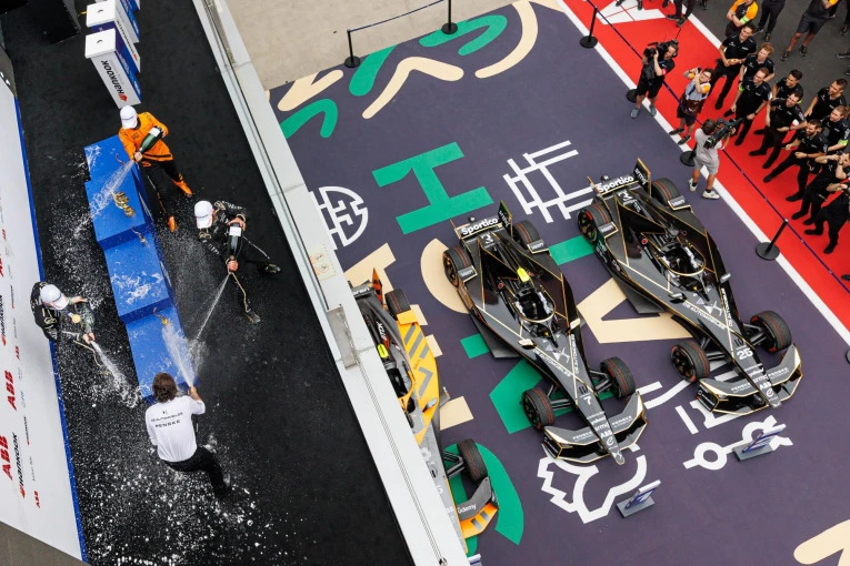ds-automobiles-formula-e-shanghai-6.jpg?v=0 ds-automobiles-formula-e-shanghai-6.jpg?v=0