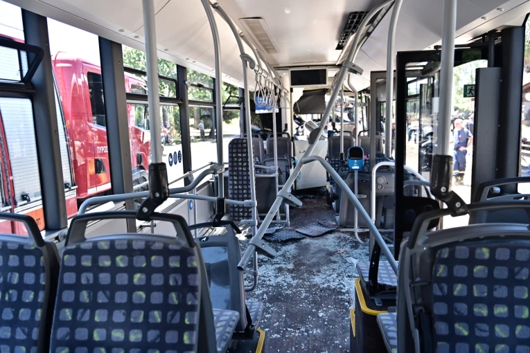 Τροχαίο στη Βούλα / Φωτ.: Eurokinissi Τροχαίο στη Βούλα / Φωτ.: Eurokinissi