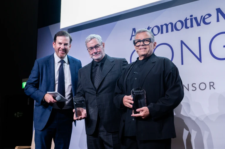1-hyundai-motor-group-design-leaders-honored-with-automotive-news-centennial-awards.jpg 1-hyundai-motor-group-design-leaders-honored-with-automotive-news-centennial-awards.jpg
