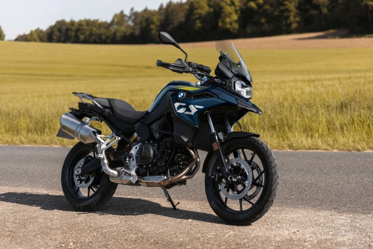 p90608204-highres-bmw-motorrad-model-r.jpg?v=0 p90608204-highres-bmw-motorrad-model-r.jpg?v=0