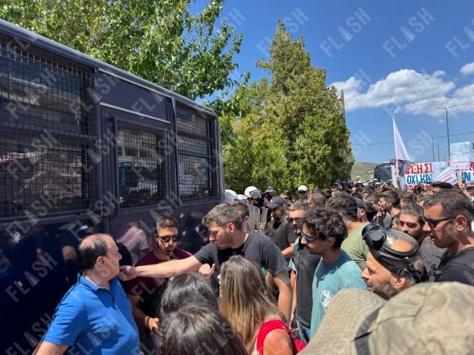 Φωτ.: Γιάννης Κέμμος / flash.gr Φωτ.: Γιάννης Κέμμος / flash.gr