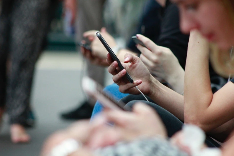 socialmedia-unsplash.jpg?v=0 socialmedia-unsplash.jpg?v=0