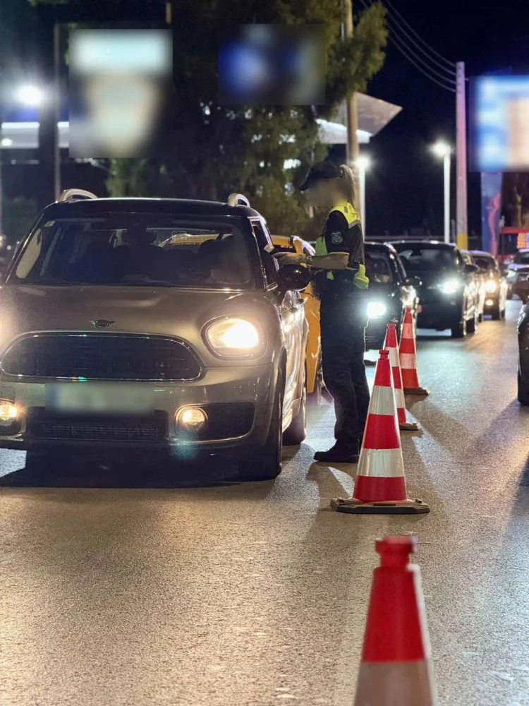 Φωτογραφία: Τροχαία Αττικής Φωτογραφία: Τροχαία Αττικής