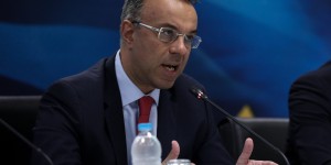 Σταϊκούρας για Γραμμή 4: Η διάνοιξη θα ολοκληρωθεί το 2026 - Τι είπε για το μετρό Θεσσαλονίκης Σταϊκούρας για Γραμμή 4: Η διάνοιξη θα ολοκληρωθεί το 2026 - Τι είπε για το μετρό Θεσσαλονίκης