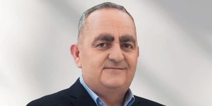 Παράταξη Μπελέρη: Ο Ράμα προσπαθεί και πάλι να επιβάλει δήμαρχο αρεσκείας του Παράταξη Μπελέρη: Ο Ράμα προσπαθεί και πάλι να επιβάλει δήμαρχο αρεσκείας του