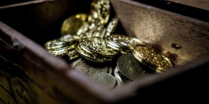 Φθιώτιδα: Πήγαν για... χρυσά νομίσματα στο βουνό και συνελήφθησαν για αρχαιοκαπηλία Φθιώτιδα: Πήγαν για... χρυσά νομίσματα στο βουνό και συνελήφθησαν για αρχαιοκαπηλία