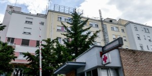 Σοκ στο Ίλιον: 20χρονος περιέλουσε με αντισηπτικό ανήλικο και του έβαλε φωτιά στο κεφάλι Σοκ στο Ίλιον: 20χρονος περιέλουσε με αντισηπτικό ανήλικο και του έβαλε φωτιά στο κεφάλι