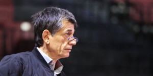 «Απασφάλισε» ο Καρανίκας κατά της Αυγής: «Κουρελόχαρτο» που κάνει προπαγάνδα εναντίον του Κασσελάκη «Απασφάλισε» ο Καρανίκας κατά της Αυγής: «Κουρελόχαρτο» που κάνει προπαγάνδα εναντίον του Κασσελάκη