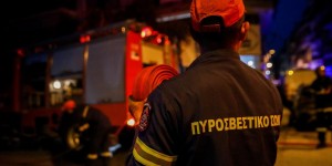 Συναγερμός στην Πυροσβεστική - Φωτιά σε ακατοίκητο κτίριο στα Κάτω Πατήσια Συναγερμός στην Πυροσβεστική - Φωτιά σε ακατοίκητο κτίριο στα Κάτω Πατήσια