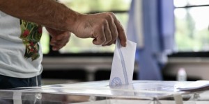 Ανησυχία στα κόμματα – Η αποχή σπάει ρεκόρ Ανησυχία στα κόμματα – Η αποχή σπάει ρεκόρ