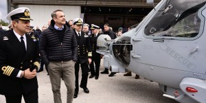 H πτήση του Κυριάκου Μητσοτάκη με το νέο πανίσχυρο ελικόπτερο Romeo H πτήση του Κυριάκου Μητσοτάκη με το νέο πανίσχυρο ελικόπτερο Romeo