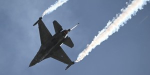 Παραβάσεις από τουρκικά F-16 στο νοτιοανατολικό Αιγαίο - Αναχαιτίστηκαν από ελληνικά μαχητικά Παραβάσεις από τουρκικά F-16 στο νοτιοανατολικό Αιγαίο - Αναχαιτίστηκαν από ελληνικά μαχητικά