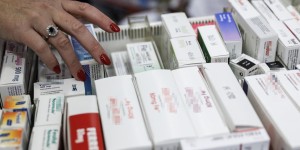Ξεκινά η δωρεάν διανομή φαρμάκων στην πόρτα μας από τον ΕΟΠΥΥ - Ποιοι είναι δικαιούχοι, η διαδικασία Ξεκινά η δωρεάν διανομή φαρμάκων στην πόρτα μας από τον ΕΟΠΥΥ - Ποιοι είναι δικαιούχοι, η διαδικασία