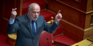 Φλωρίδης για Τέμπη: Δεν θα ήμουν υποψήφιος στις εκλογές αν είχα πολιτική ευθύνη Φλωρίδης για Τέμπη: Δεν θα ήμουν υποψήφιος στις εκλογές αν είχα πολιτική ευθύνη