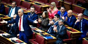 Ελληνική Λύση: Στηρίζουμε την πρόταση μομφής, αλλά δεν θα έχει αντίκρισμα Ελληνική Λύση: Στηρίζουμε την πρόταση μομφής, αλλά δεν θα έχει αντίκρισμα