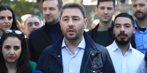 Ανδρουλάκης για ευρωεκλογές: «Κάθε ψήφος στο ΠΑΣΟΚ είναι ψήφος ελπίδας» Ανδρουλάκης για ευρωεκλογές: «Κάθε ψήφος στο ΠΑΣΟΚ είναι ψήφος ελπίδας»