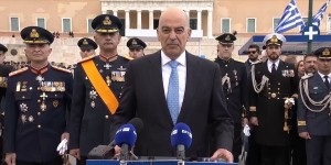 Δένδιας: Τιμάμε τις Ένοπλες Δυνάμεις - Υπερήφανοι γι’ αυτό που είδαμε Δένδιας: Τιμάμε τις Ένοπλες Δυνάμεις - Υπερήφανοι γι’ αυτό που είδαμε