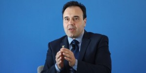 Παπαστεργίου: Έχουν βγει πάνω από 300.000 προσωπικοί αριθμοί - Εντός 2026 θα μπουν οι 2.500 κάμερες Παπαστεργίου: Έχουν βγει πάνω από 300.000 προσωπικοί αριθμοί - Εντός 2026 θα μπουν οι 2.500 κάμερες