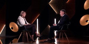 Αλέξης Κούγιας: «Ονειρεύομαι να ζήσω» - Η συγκλονιστική συνέντευξή του στην Έλενα Παπαβασιλείου Αλέξης Κούγιας: «Ονειρεύομαι να ζήσω» - Η συγκλονιστική συνέντευξή του στην Έλενα Παπαβασιλείου