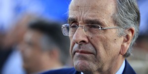 Πυρά Σαμαρά σε ΣτΕ και κυβέρνηση για ομόφυλα ζευγάρια: Ισχυρό πλήγμα στην παραδοσιακή οικογένεια Πυρά Σαμαρά σε ΣτΕ και κυβέρνηση για ομόφυλα ζευγάρια: Ισχυρό πλήγμα στην παραδοσιακή οικογένεια