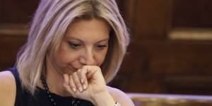 Αυτοί είναι οι δύο που συναντήθηκαν με τη Μαρία Καρυστιανού -Ταυτοποιήθηκαν από την ΕΛΑΣ μέσω βίντεο Αυτοί είναι οι δύο που συναντήθηκαν με τη Μαρία Καρυστιανού -Ταυτοποιήθηκαν από την ΕΛΑΣ μέσω βίντεο