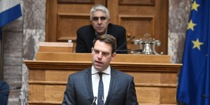 ΣΥΡΙΖΑ: «Με Κασσελάκη τέλος οι αργομισθίες στο κόμμα» - Σήμα για σαρωτικές αλλαγές η απόλυση Τσίπρα ΣΥΡΙΖΑ: «Με Κασσελάκη τέλος οι αργομισθίες στο κόμμα» - Σήμα για σαρωτικές αλλαγές η απόλυση Τσίπρα