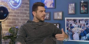 Κατσουράνης στο Action 24: «Ήταν κόκκινη στον Κάργα, όπως και του Σιμάνσκι στο Καραϊσκάκη» Κατσουράνης στο Action 24: «Ήταν κόκκινη στον Κάργα, όπως και του Σιμάνσκι στο Καραϊσκάκη»