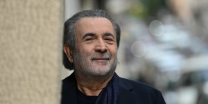 Ο «τρελός χορός» του Λάκη Λαζόπουλου με την Αλίκη Βουγιουκλάκη: «Έψαχνα χρόνια αυτή την φωτογραφία» Ο «τρελός χορός» του Λάκη Λαζόπουλου με την Αλίκη Βουγιουκλάκη: «Έψαχνα χρόνια αυτή την φωτογραφία»