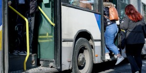 Απεργία 9 Απριλίου: Με στάσεις εργασίας θα συμμετάσχουν οι εργαζόμενοι σε λεωφορεία και τρόλεϊ Απεργία 9 Απριλίου: Με στάσεις εργασίας θα συμμετάσχουν οι εργαζόμενοι σε λεωφορεία και τρόλεϊ