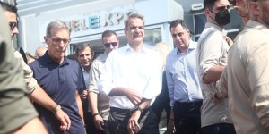 Στη 88η ΔΕΘ ο Κυριάκος Μητσοτάκης - Δείτε τα πλάνα από την επίσκεψή του στα περίπτερα της έκθεσης Στη 88η ΔΕΘ ο Κυριάκος Μητσοτάκης - Δείτε τα πλάνα από την επίσκεψή του στα περίπτερα της έκθεσης