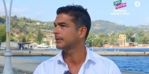 Νίκος Αναδιώτης: Θέλει επιστροφή στη μαθητική ποδιά - «Δεν κρυώνουν με τα κοντά μπλουζάκια;» Νίκος Αναδιώτης: Θέλει επιστροφή στη μαθητική ποδιά - «Δεν κρυώνουν με τα κοντά μπλουζάκια;»