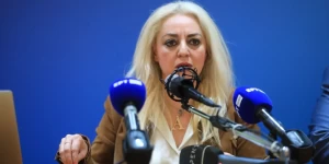 Η Άννα Στρατινάκη νέα Συνήγορος του Καταναλωτή με την έγκριση της Βουλής Η Άννα Στρατινάκη νέα Συνήγορος του Καταναλωτή με την έγκριση της Βουλής