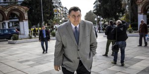 Καρατζαφέρης: «Η μόνη υπαρκτή δύναμη στον ΣΥΡΙΖΑ είναι ο Κασσελάκης - Αλατοπίπερο ο Πολάκης» Καρατζαφέρης: «Η μόνη υπαρκτή δύναμη στον ΣΥΡΙΖΑ είναι ο Κασσελάκης - Αλατοπίπερο ο Πολάκης»