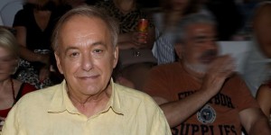 Ανδρέας Μικρούτσικος: Δεν πήγε στην εκπομπή - Κινδύνεψε να πάθει σηψαιμία από μια κύστη Ανδρέας Μικρούτσικος: Δεν πήγε στην εκπομπή - Κινδύνεψε να πάθει σηψαιμία από μια κύστη