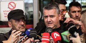 Δ. Πλακιάς για την επίμαχη συναυλία για τα θύματα των Τεμπών: «Τα χρήματα είναι κόκκινη γραμμή» Δ. Πλακιάς για την επίμαχη συναυλία για τα θύματα των Τεμπών: «Τα χρήματα είναι κόκκινη γραμμή»