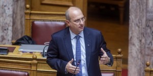 Γιάννης Οικονόμου: Οι διοικήσεις των ΑΕΙ οφείλουν πρωτίστως να εφαρμόσουν το νόμο περί ασφάλειας Γιάννης Οικονόμου: Οι διοικήσεις των ΑΕΙ οφείλουν πρωτίστως να εφαρμόσουν το νόμο περί ασφάλειας