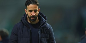 Απίστευτη δήλωση του Αμορίμ: «Είναι σαφές πως η Μάντσεστερ Γιουνάιτεντ θα παλέψει για να σωθεί» Απίστευτη δήλωση του Αμορίμ: «Είναι σαφές πως η Μάντσεστερ Γιουνάιτεντ θα παλέψει για να σωθεί»