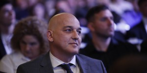Κοβάσεβιτς: «Θαύμα της φύσης ο Κωστούλας, υπάρχει ενδιαφέρον από ευρωπαϊκούς γίγαντες» Κοβάσεβιτς: «Θαύμα της φύσης ο Κωστούλας, υπάρχει ενδιαφέρον από ευρωπαϊκούς γίγαντες»