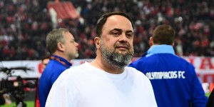 Ολυμπιακός: «Κύριε Γκαγκάτση η υπομονή μας εξαντλήθηκε, απομακρύνετε σήμερα κιόλας τον Λανουά» Ολυμπιακός: «Κύριε Γκαγκάτση η υπομονή μας εξαντλήθηκε, απομακρύνετε σήμερα κιόλας τον Λανουά»