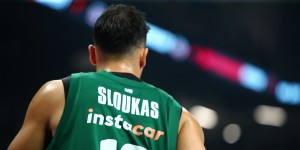 Παναθηναϊκός AKTOR: Μέσα ο Τζέριαν Γκραντ ενόψει Παρτίζαν, παραμένει εκτός ο Κώστας Σλούκας Παναθηναϊκός AKTOR: Μέσα ο Τζέριαν Γκραντ ενόψει Παρτίζαν, παραμένει εκτός ο Κώστας Σλούκας