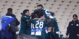 Παναθηναϊκός - ΠΑΟΚ 2-1: Από μηχανής Θεός ο Ουναΐ έβαψε... πράσινο το τρίποντο στο 90'! Παναθηναϊκός - ΠΑΟΚ 2-1: Από μηχανής Θεός ο Ουναΐ έβαψε... πράσινο το τρίποντο στο 90'!